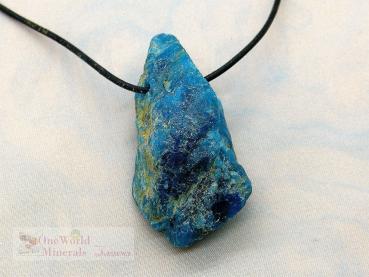 Preview: Apatit blau, roh belassene, stabile, intensive Schmuckanhänger (entgratet), Größe M/L